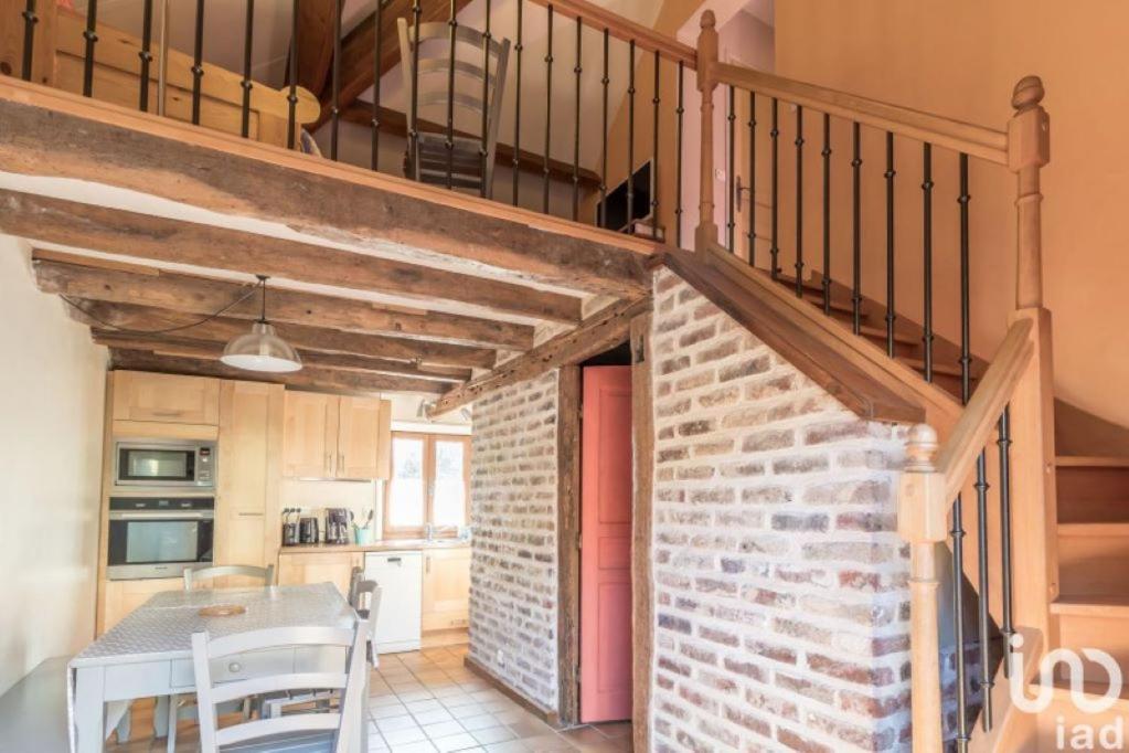 Les Pins - Maison Avec Parking Ferme Et Jardin Commun Au Calme Saint-Prix  Exteriér fotografie